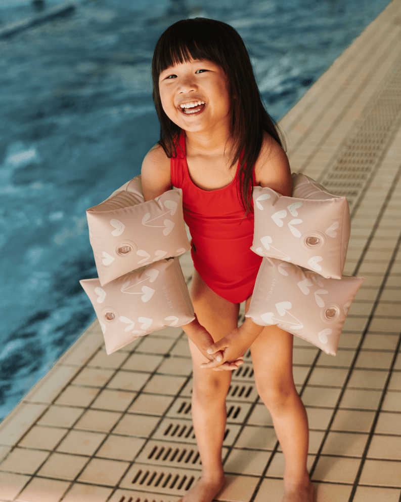 Schwimmflügel shirley schwimmhilfe liewood cotton ballon urlaub ferien pool strand meer lernen schwimmen kinder - Schwimmflügel Shirley - Cotton Ballon | Family Concept Store - sweethearts / tuscany -