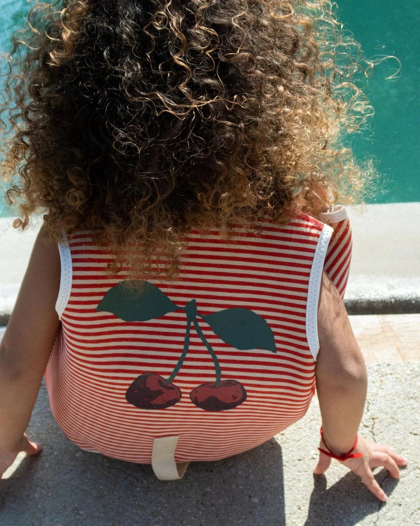 Schwimmweste Glitter Stripe Streifen Glitzer Kirsche Cotton Ballon Konges Sløjd Rot Mädchen Girl Schwimmen Lernen Sicher Baden Urlaub - Schwimmweste Glitter Stripe - Cotton Ballon | Family Concept Store - 1 – 2 Jahre -