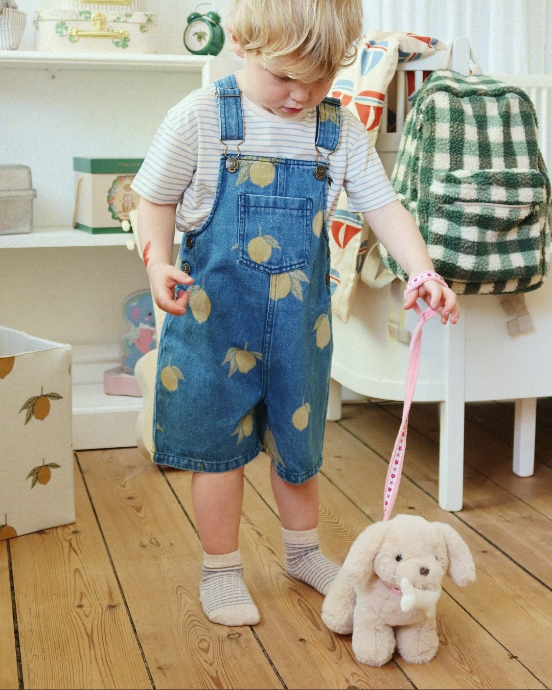 Welpe Puppy Alko Plüsch Tier Kuscheltier konges slojd cotton ballon Tragetasche knochen spiel - Hundewelpe Aiko - Cotton Ballon | Family Concept Store - Kuscheltier