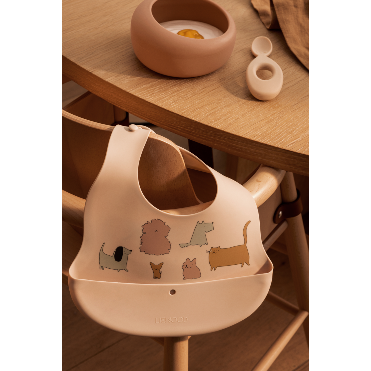 Silikon Laetzchen Ember Cotton Ballon LIEWOOD Essen Beikost Baby Verstellbar Design
