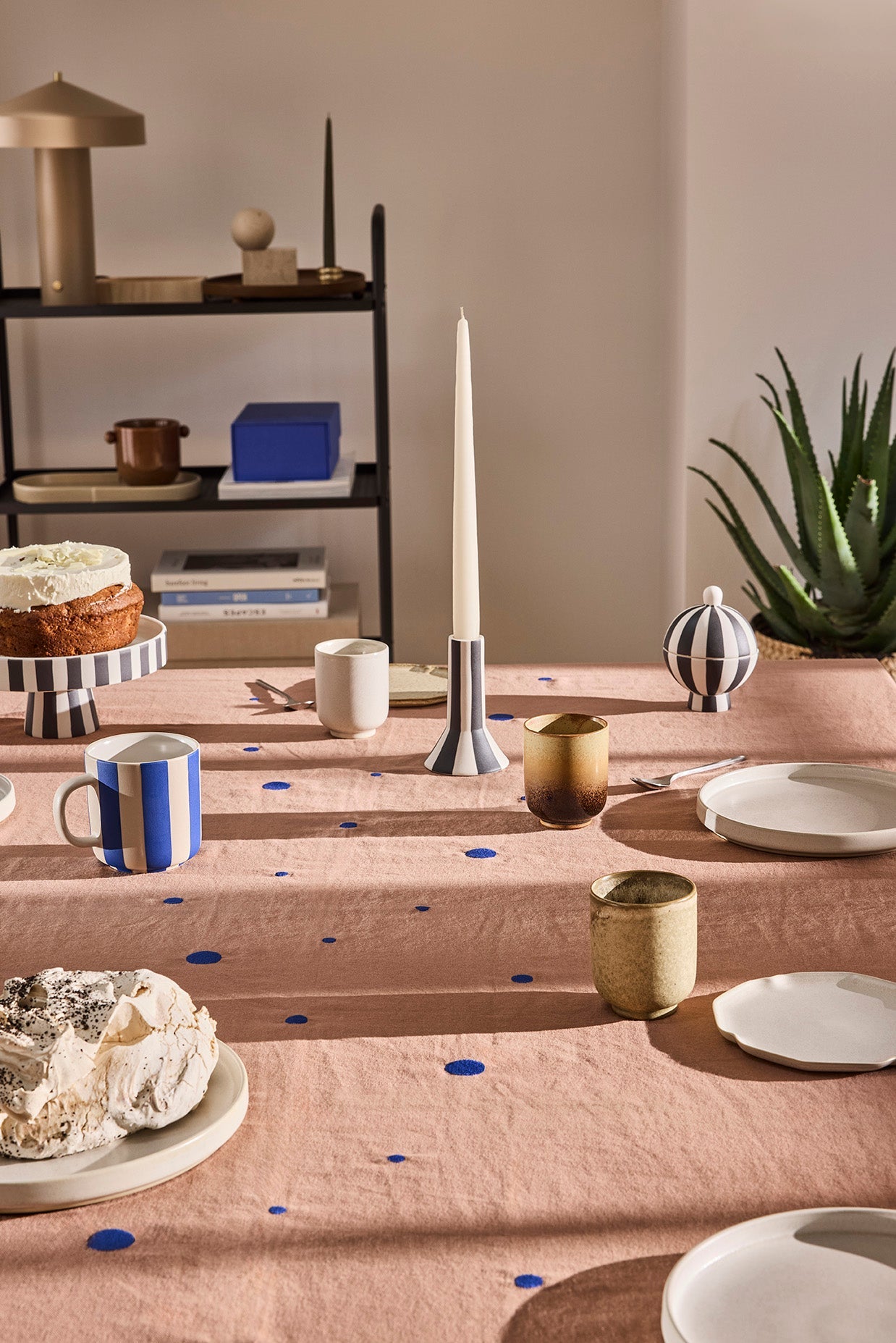 Toppu Becher OYOY Klassiker Design Tasse Cotton Ballon blau weiß gestreift