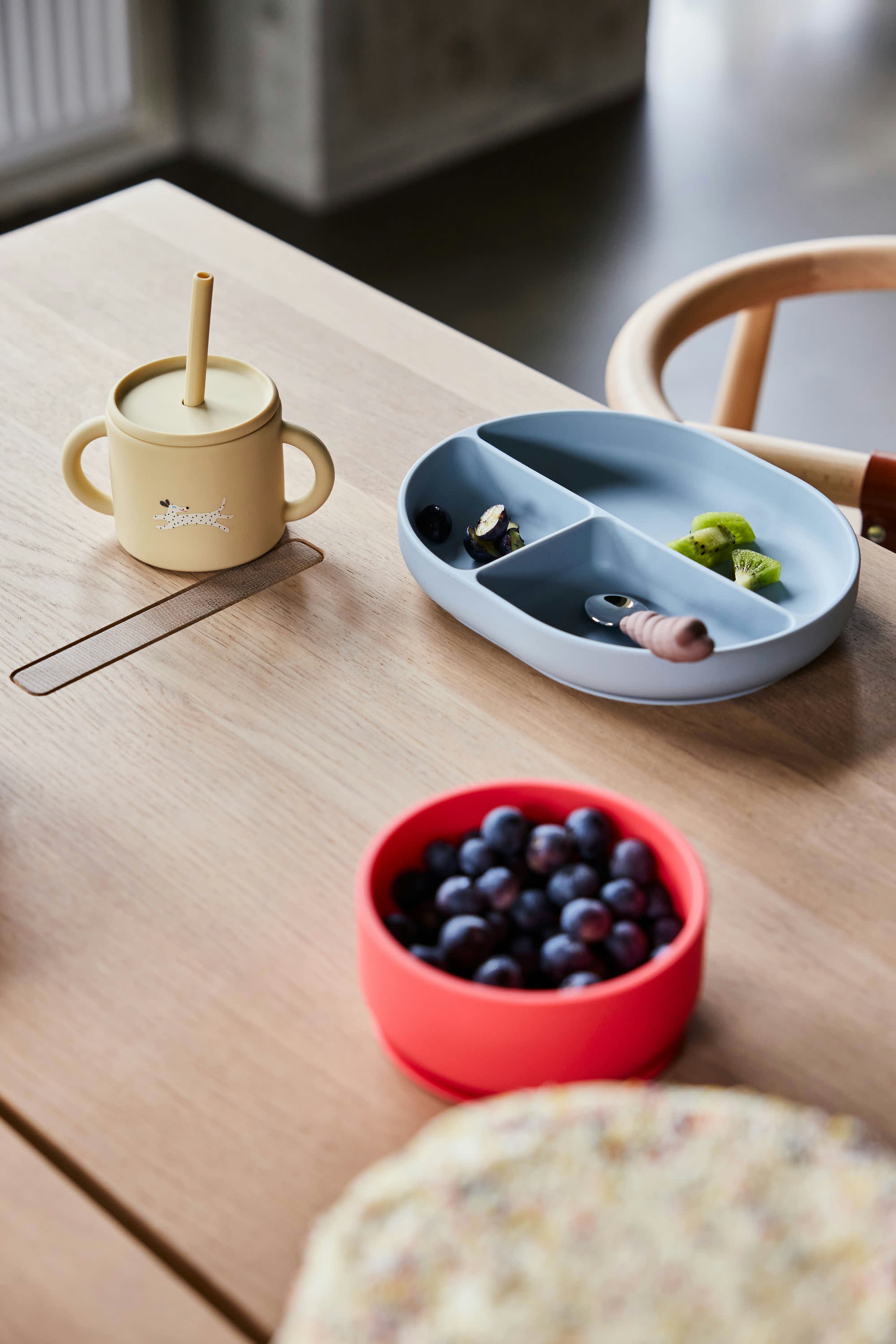 Trinkbecher Enkei Cup Strohhalm OYOY Cotton Ballon Becher Kinder beige Silikon Design